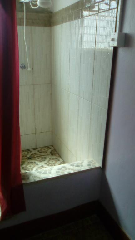 Port of Spain Robert'S Guest House מראה חיצוני תמונה